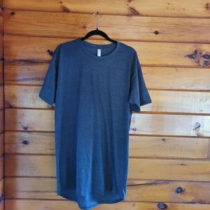 Bella Canvas Men's extra length tee shirt